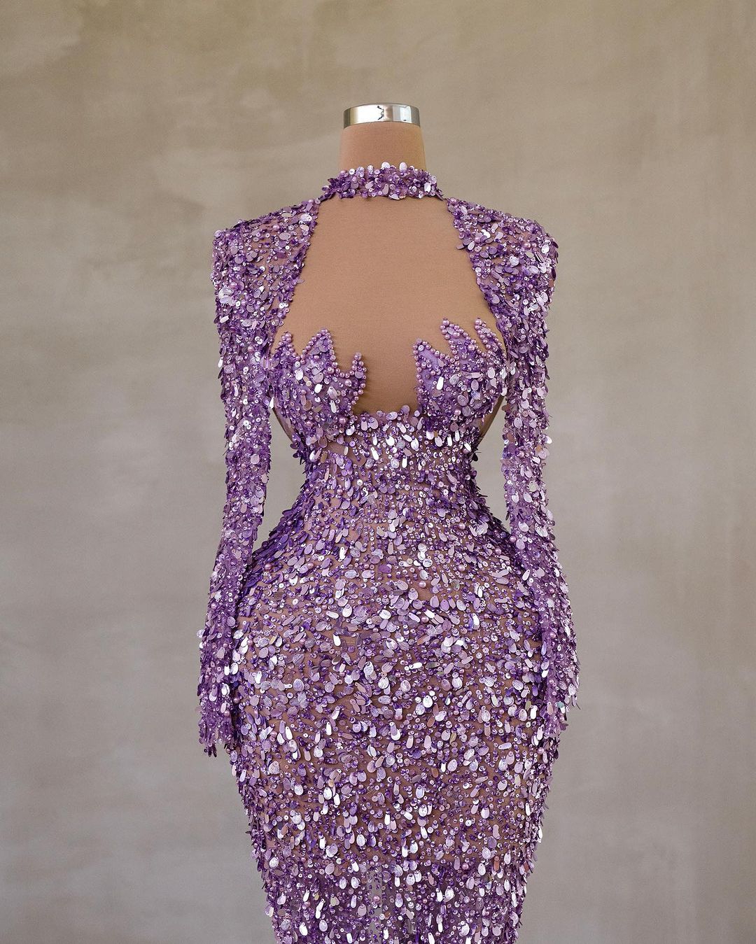 Gorgeous Purple Sequined Merma – Briar Cosplay Prop Bewertung und Preis