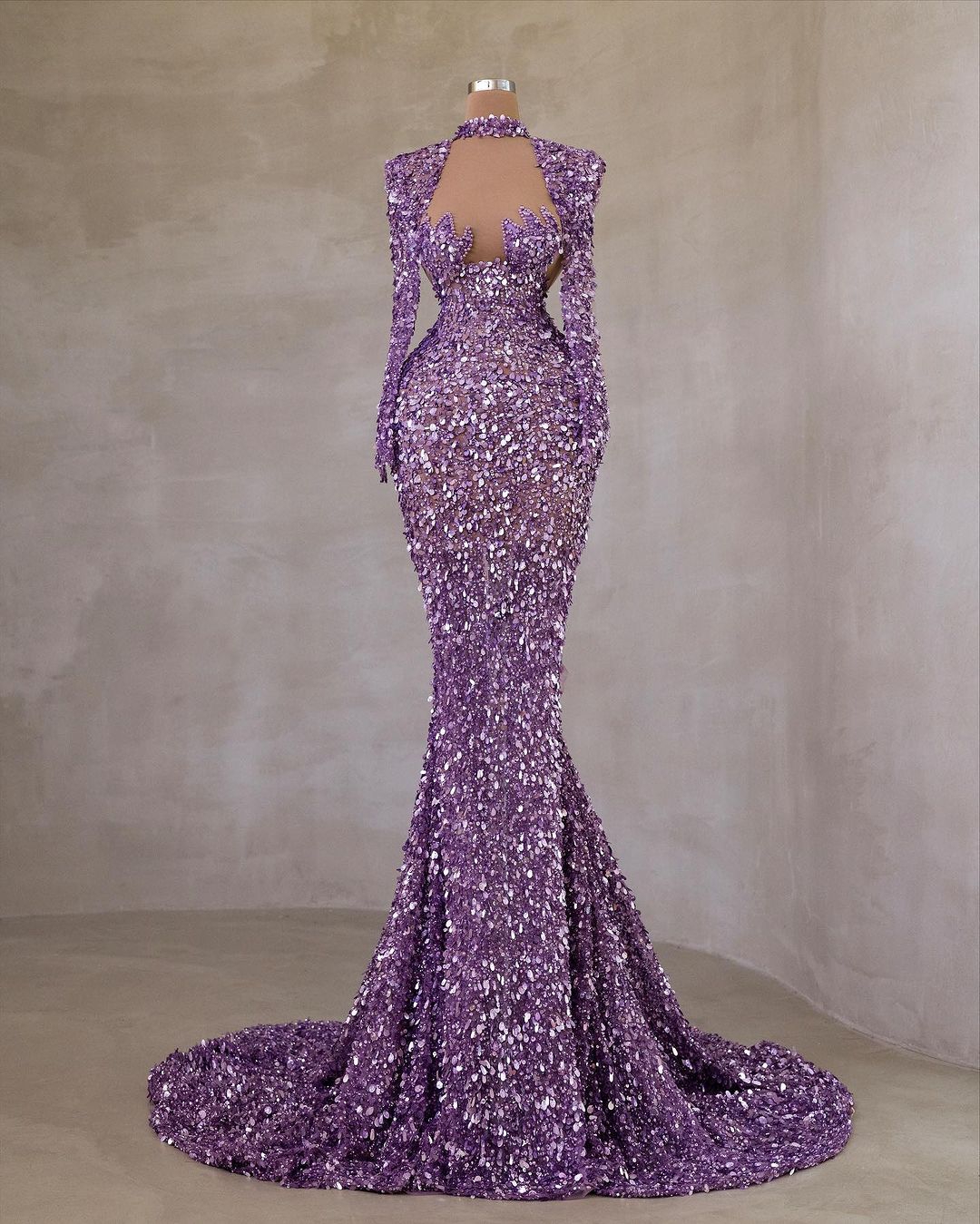 Gorgeous Purple Sequined Merma – Briar Cosplay Prop Bewertung und Preis